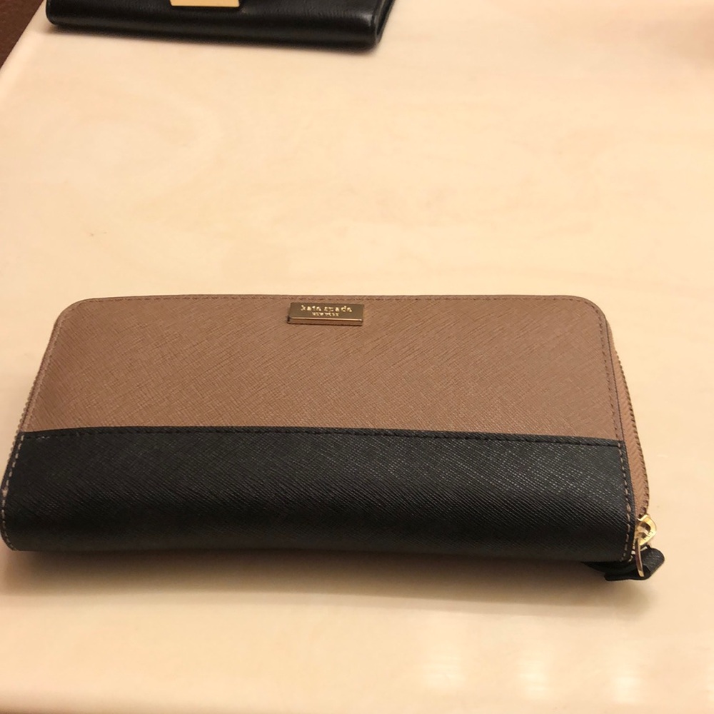 Kate Spade large women’s wallet